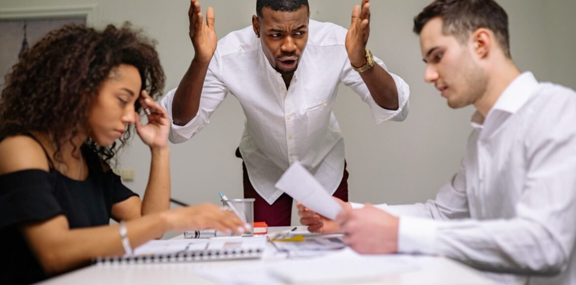 workplace-conflict-examples-scaled